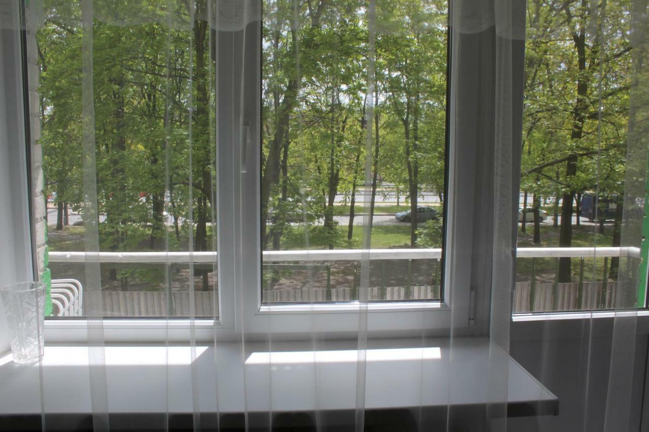 Apartments On Masherova 92 Brest Luaran gambar